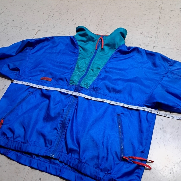 Columbia | Vintage Colorblock Windbreaker Jacket - Blue, Green, Red - Picture 8 of 8